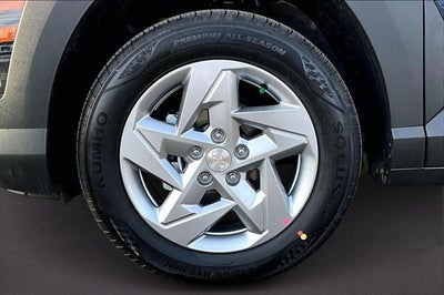 2026 Hyundai KONA SE FWD