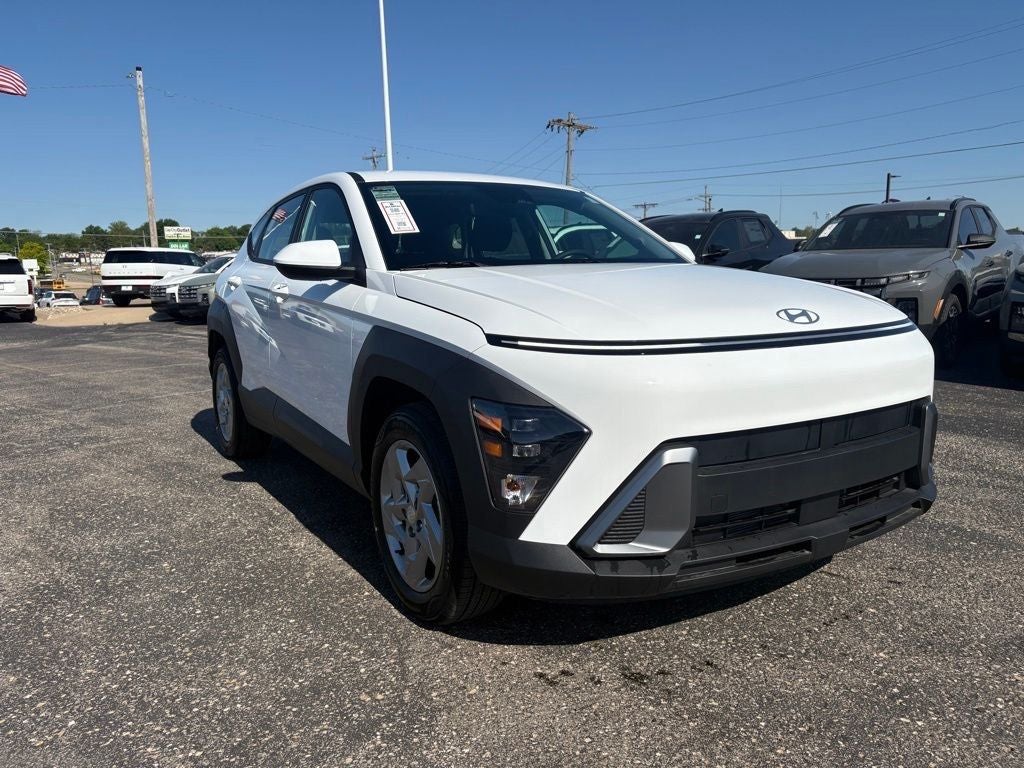 2026 Hyundai KONA SE FWD