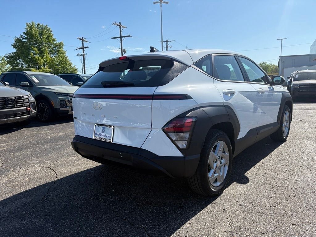 2026 Hyundai KONA SE FWD