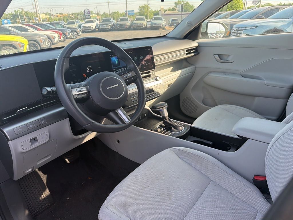 2025 Hyundai KONA SEL