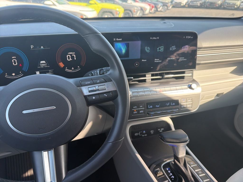 2025 Hyundai KONA SEL
