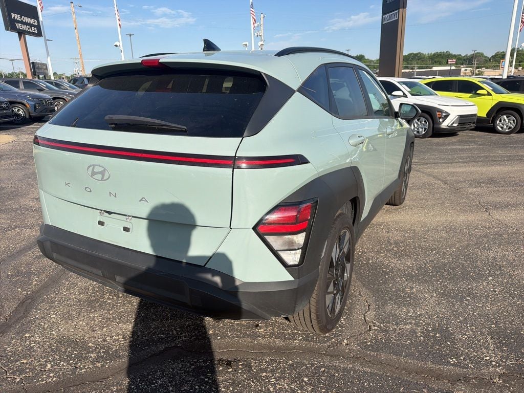 2025 Hyundai KONA SEL