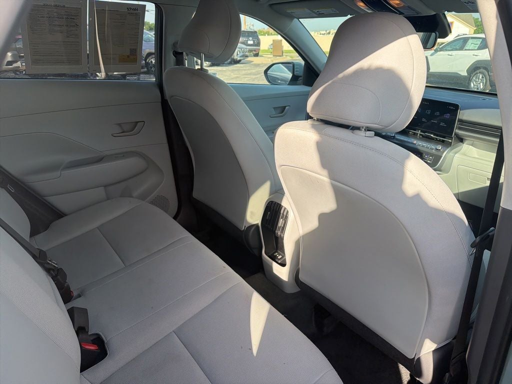 2025 Hyundai KONA SEL
