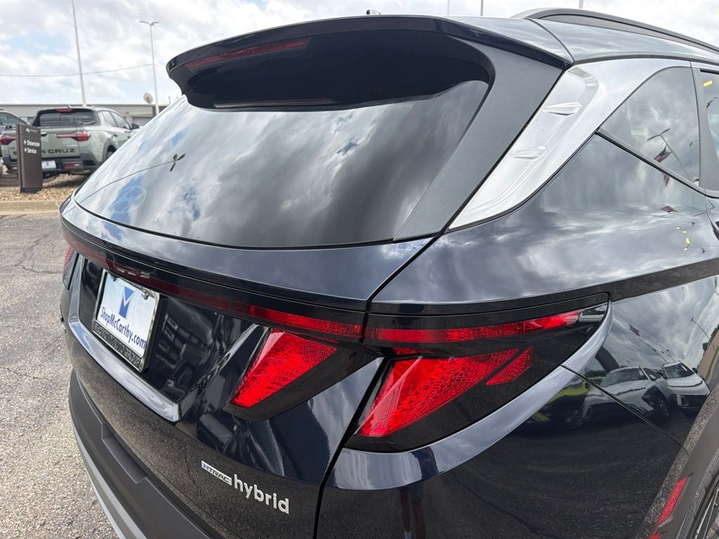 2026 Hyundai TUCSON HYBRID SEL AWD