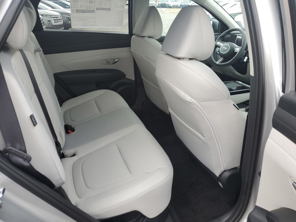 2026 Hyundai TUCSON HYBRID SEL AWD