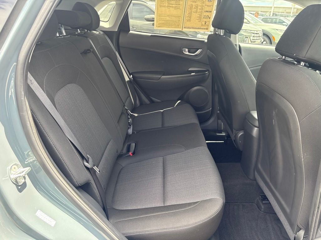 2022 Hyundai KONA SEL