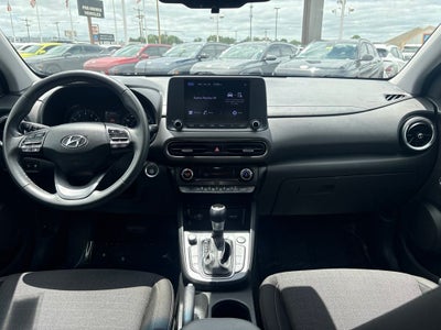 2022 Hyundai KONA SEL