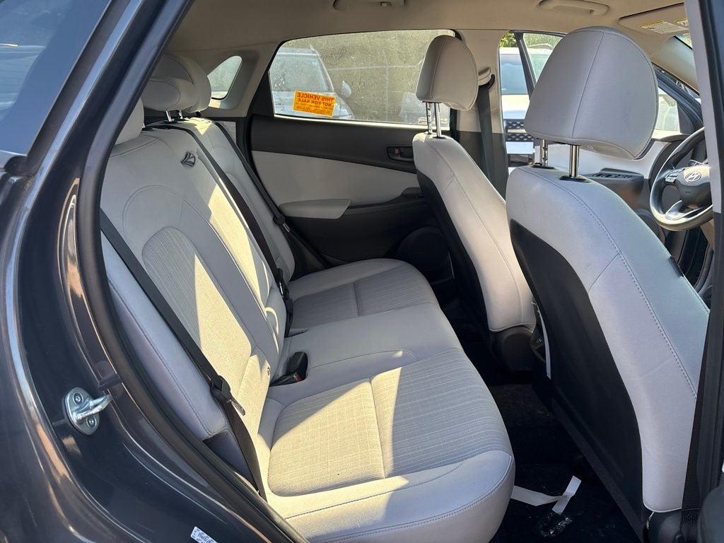 2023 Hyundai KONA SEL