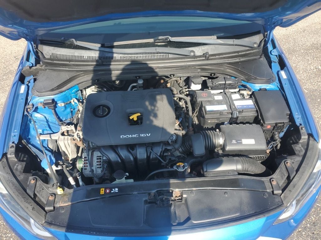 2017 Hyundai ELANTRA SE