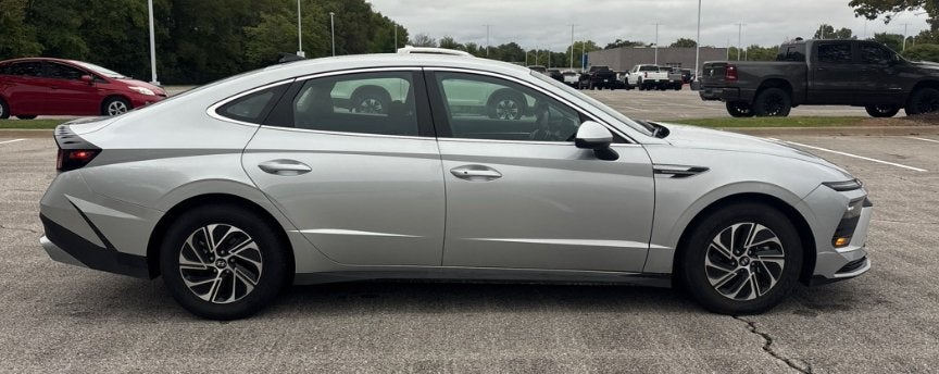 2026 Hyundai SONATA HYBRID Blue