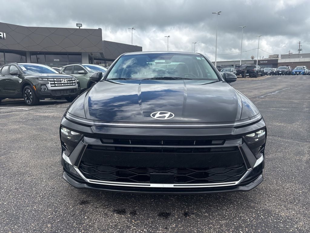 2025 Hyundai SONATA HYBRID SEL