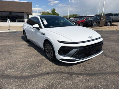 2026 Hyundai SONATA HYBRID SEL
