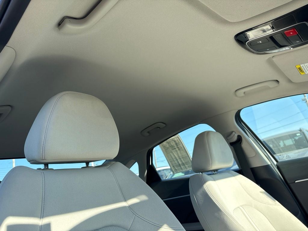 2025 Hyundai SONATA HYBRID SEL