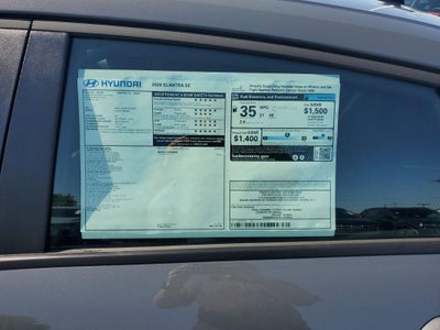 2026 Hyundai ELANTRA SE