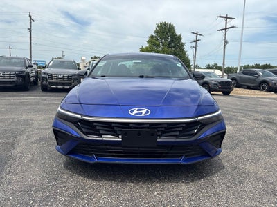 2025 Hyundai ELANTRA SEL Sport