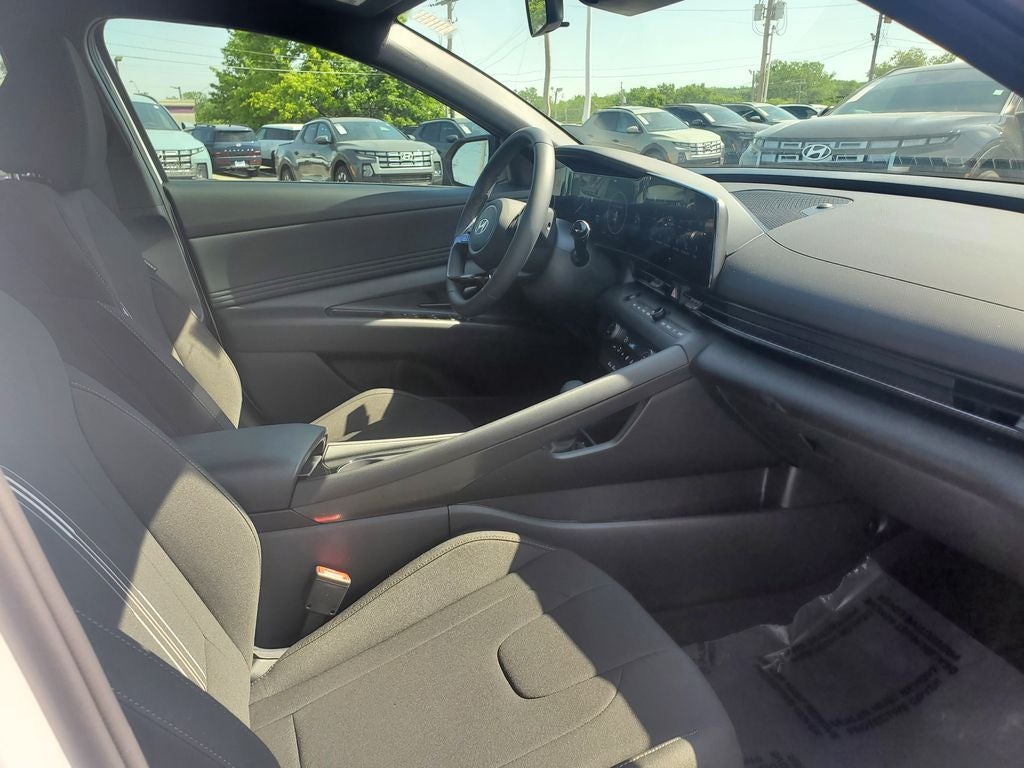 2026 Hyundai ELANTRA HYBRID SEL Sport