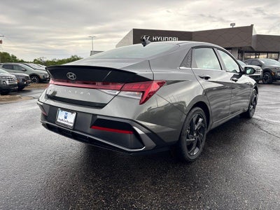 2026 Hyundai ELANTRA SEL Sport Premium
