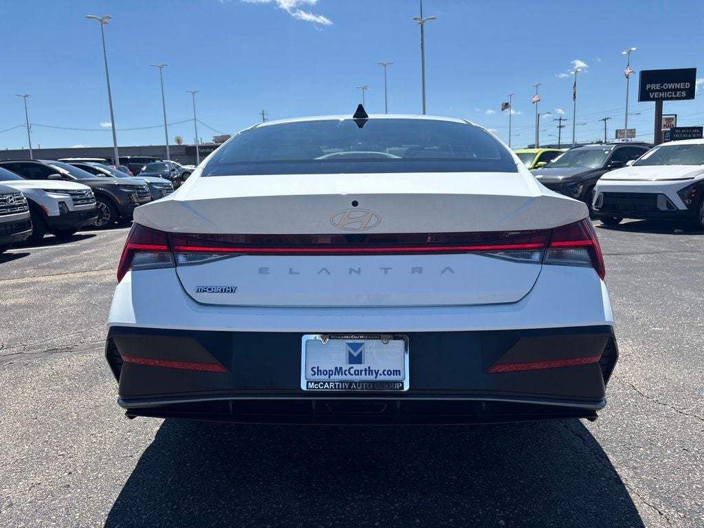 2025 Hyundai ELANTRA SEL Convenience