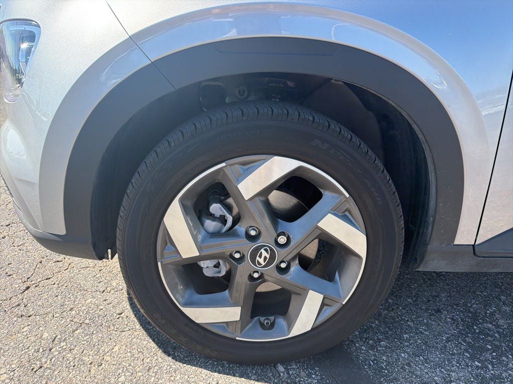 2024 Hyundai VENUE SEL