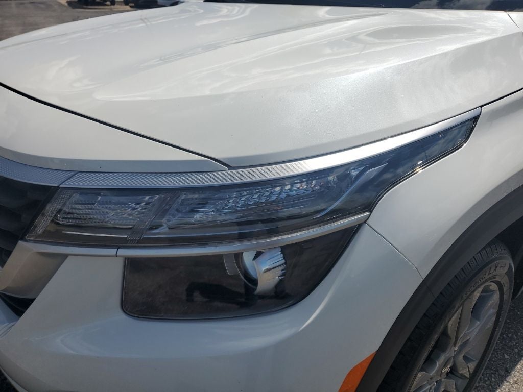 2023 Kia Seltos LX