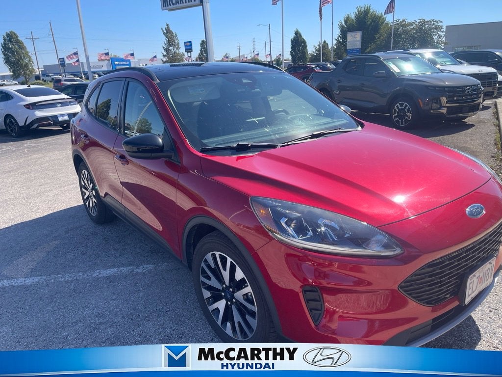 2020 Ford Escape Hybrid SE Sport