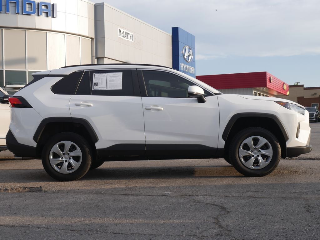 2019 Toyota RAV4 LE