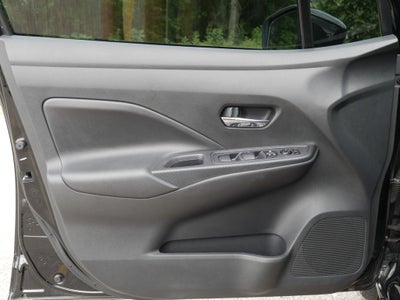 2023 Nissan Versa 1.6 SV