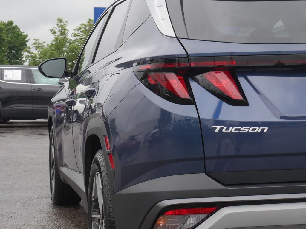 2025 Hyundai TUCSON SEL