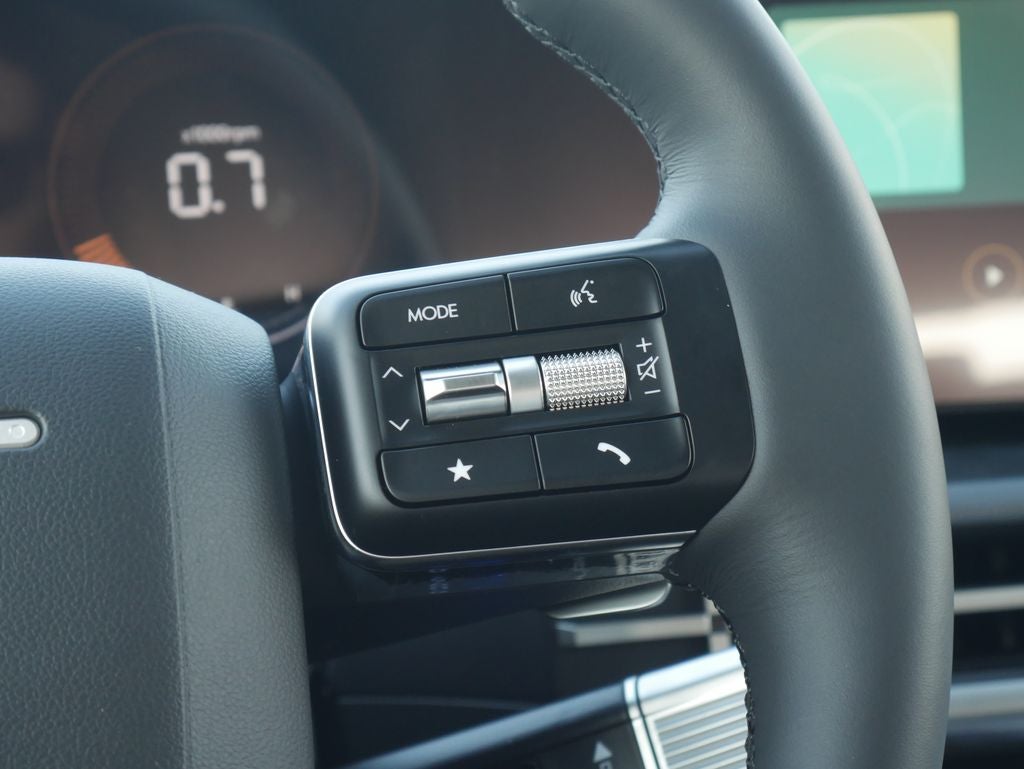 2026 Hyundai SANTA FE SE FWD