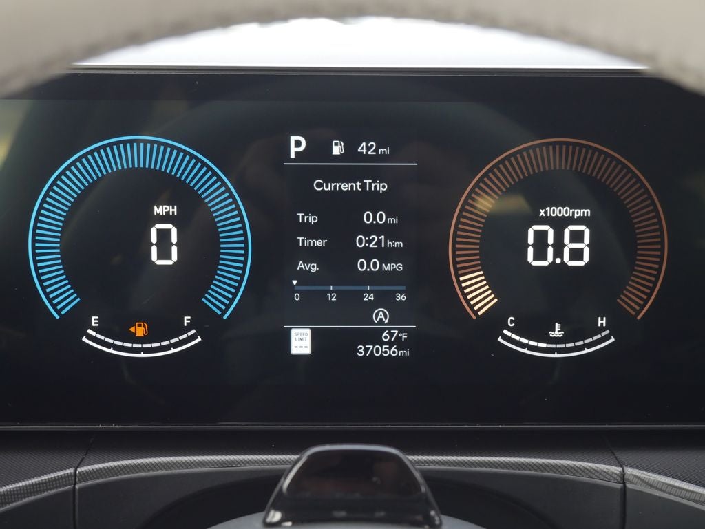 2025 Hyundai SANTA FE SEL