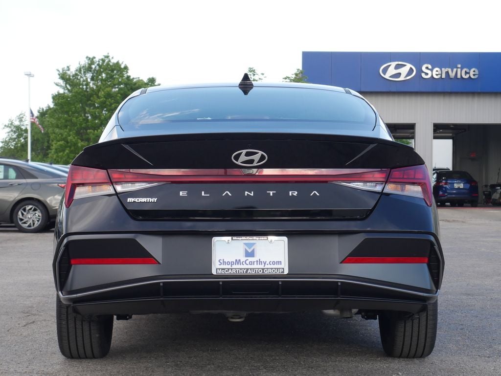 2026 Hyundai ELANTRA SEL Sport Premium
