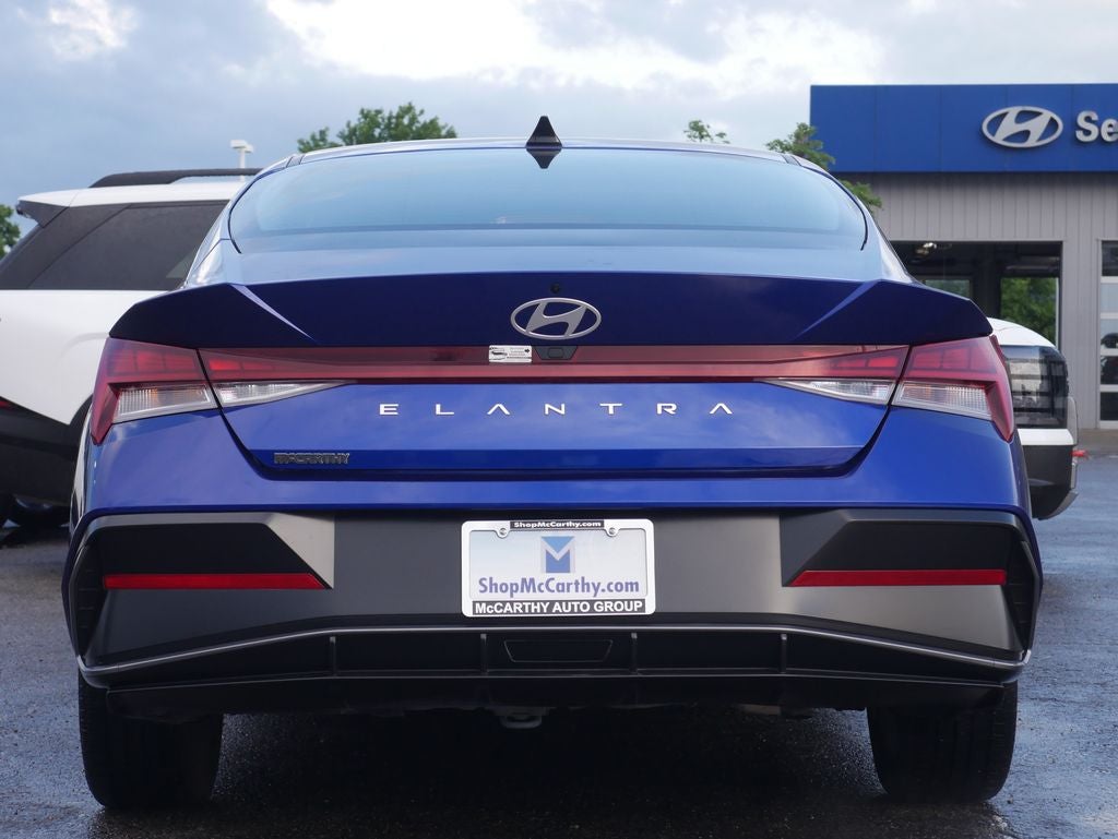 2025 Hyundai ELANTRA SEL Convenience