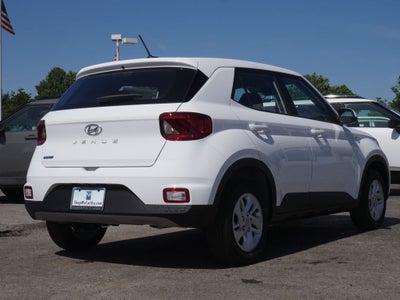2026 Hyundai VENUE SE