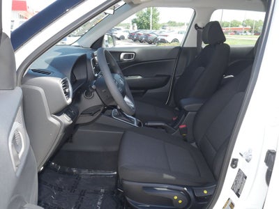 2026 Hyundai VENUE SE