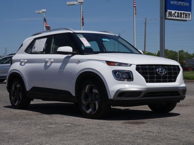 2025 Hyundai VENUE SEL