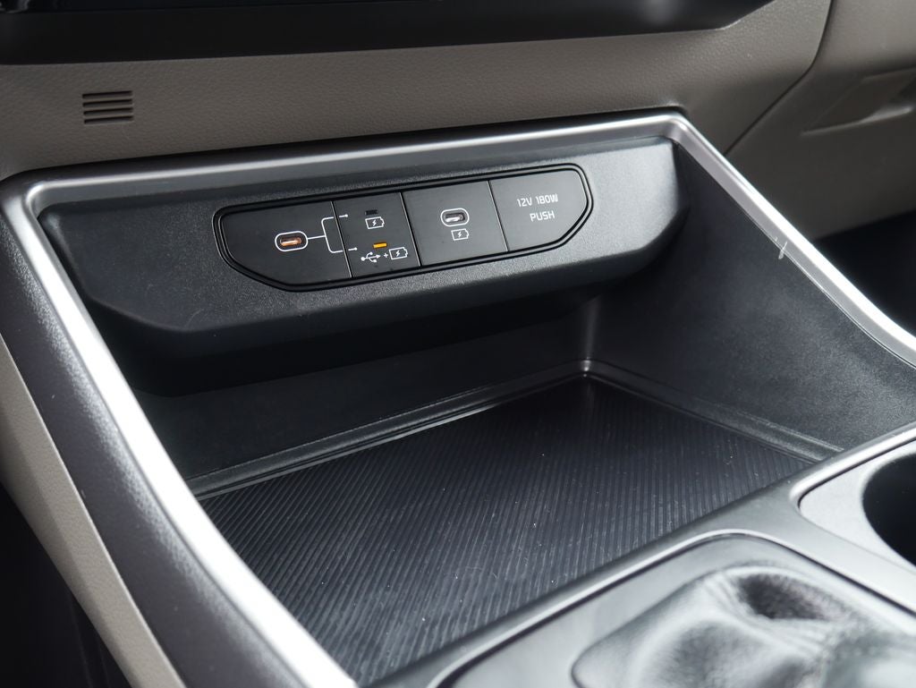 2025 Kia Carnival LXS