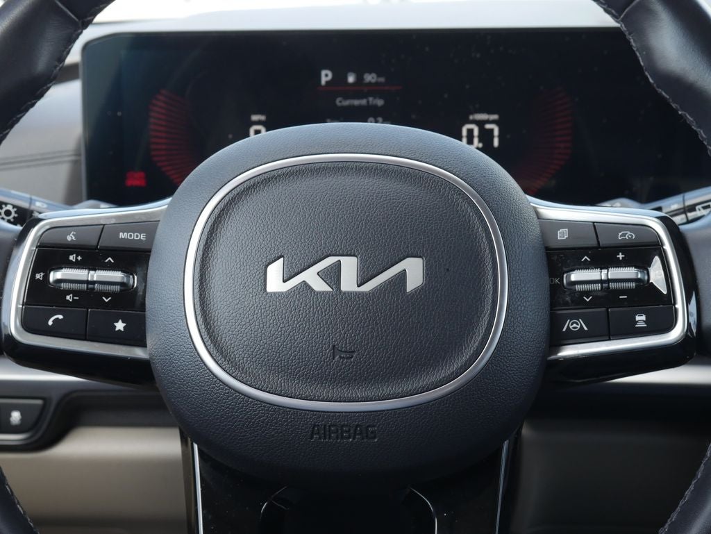 2025 Kia Carnival LXS