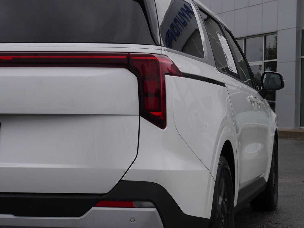 2025 Kia Carnival LXS