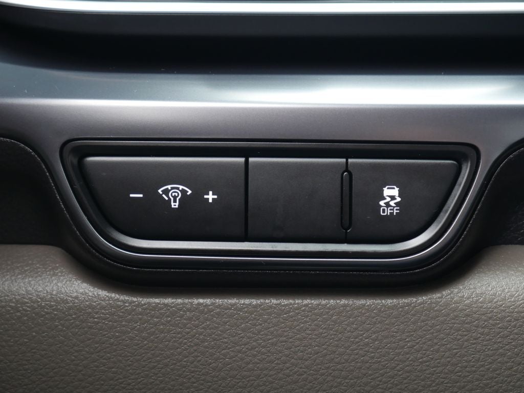 2025 Kia Carnival LXS