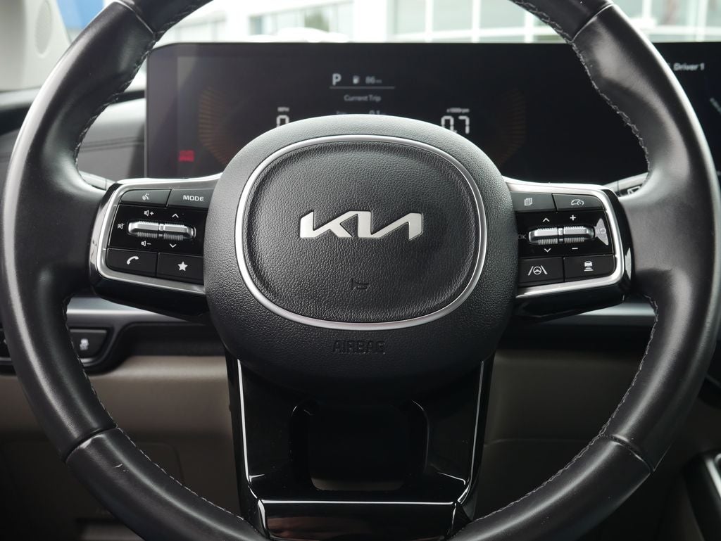 2025 Kia Carnival LXS
