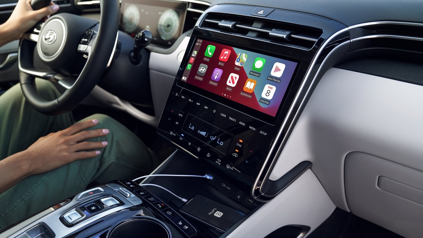 2022 Tucson Interior | McCarthy Blue Springs Hyundai in Blue Springs MO